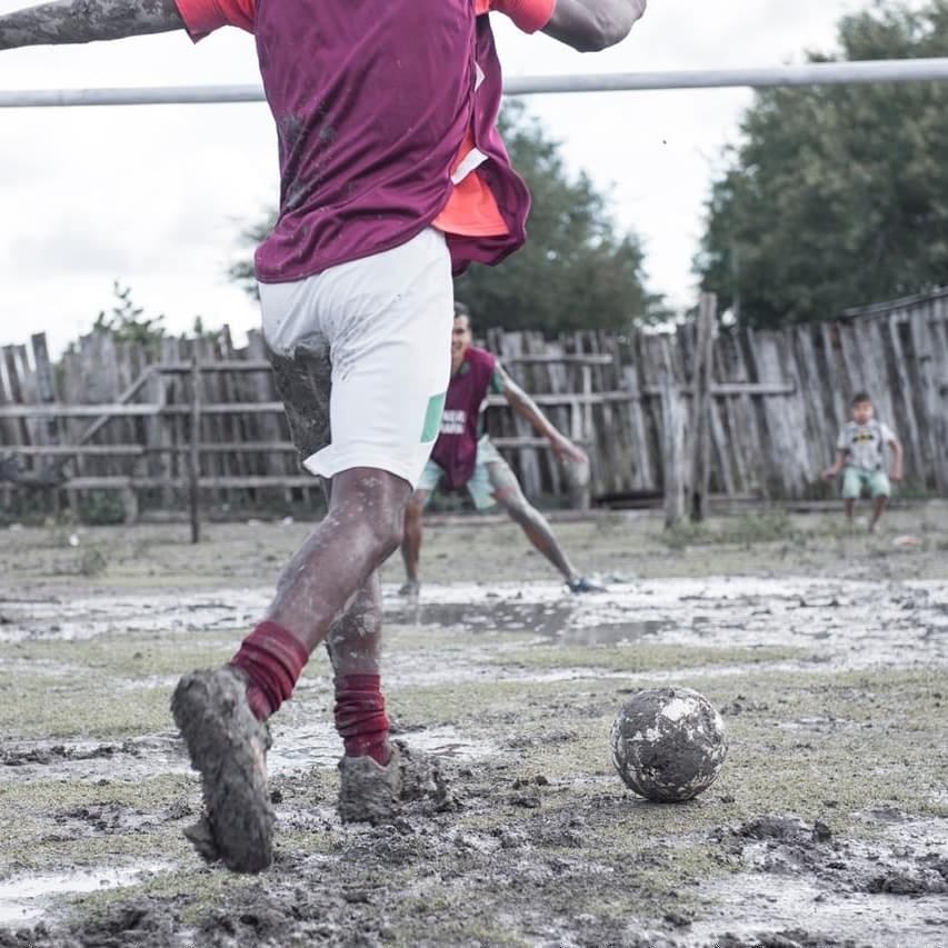 Jogadores de futebol, 2.4K plays