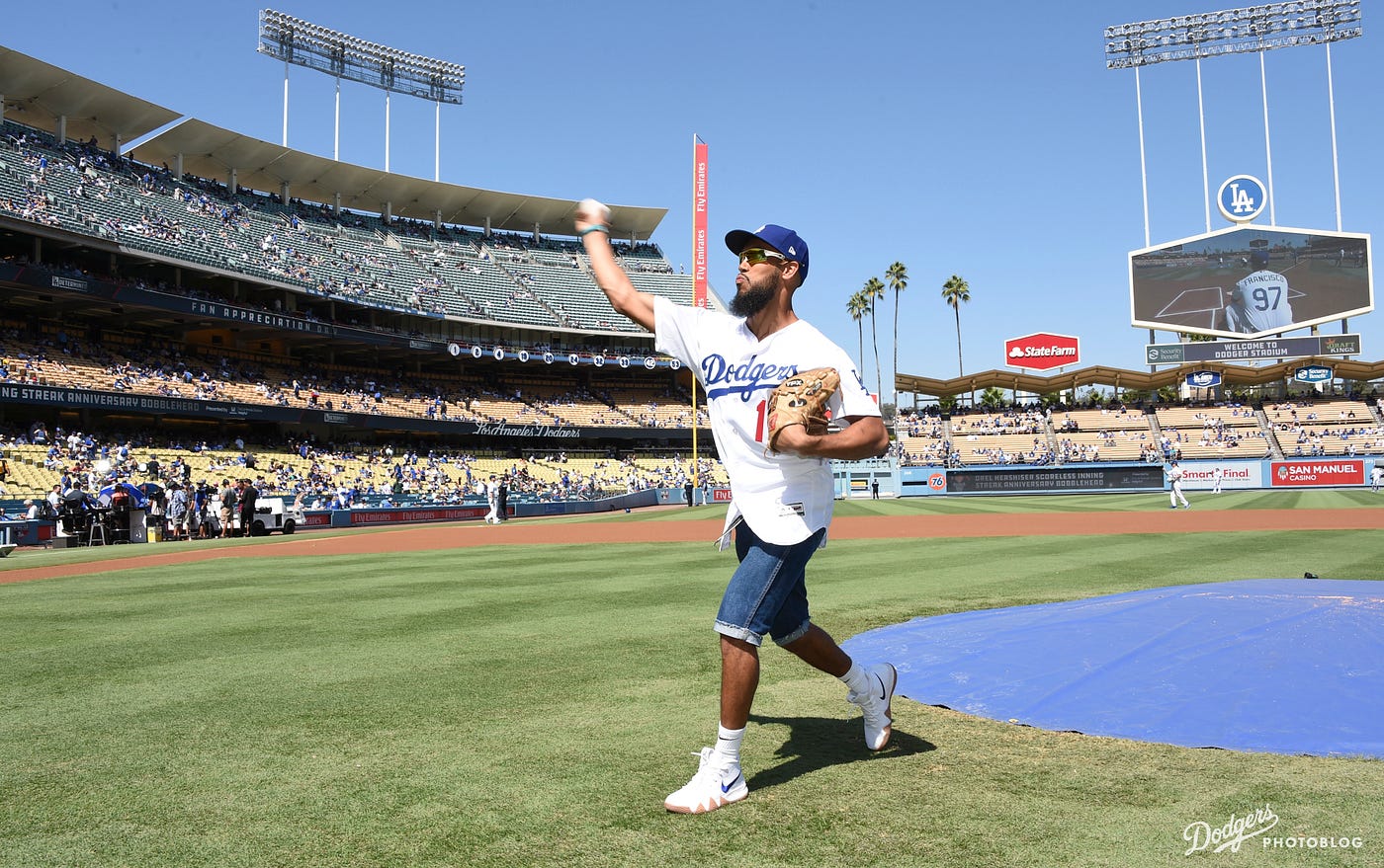 Don Newcombe, Steve Garvey & Fernando Valenzuela Named To Inaugural Class  Of Legends of Dodger Baseball - Dodger Blue