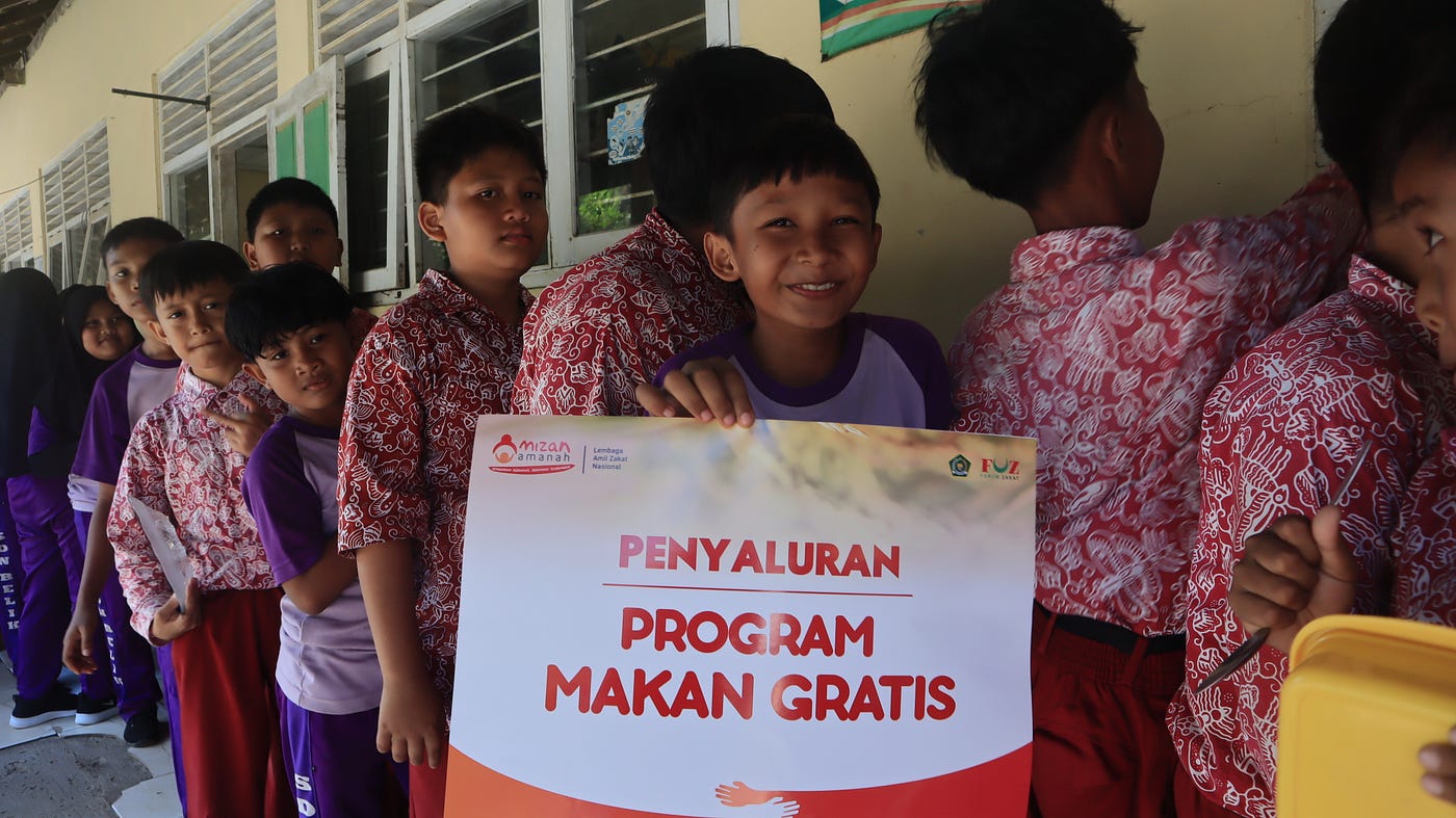 Semangat Belajar Tumbuh dari Pelosok Gunungkidul, Mizan Amanah Hadirkan Makan Gratis dan Santunan…