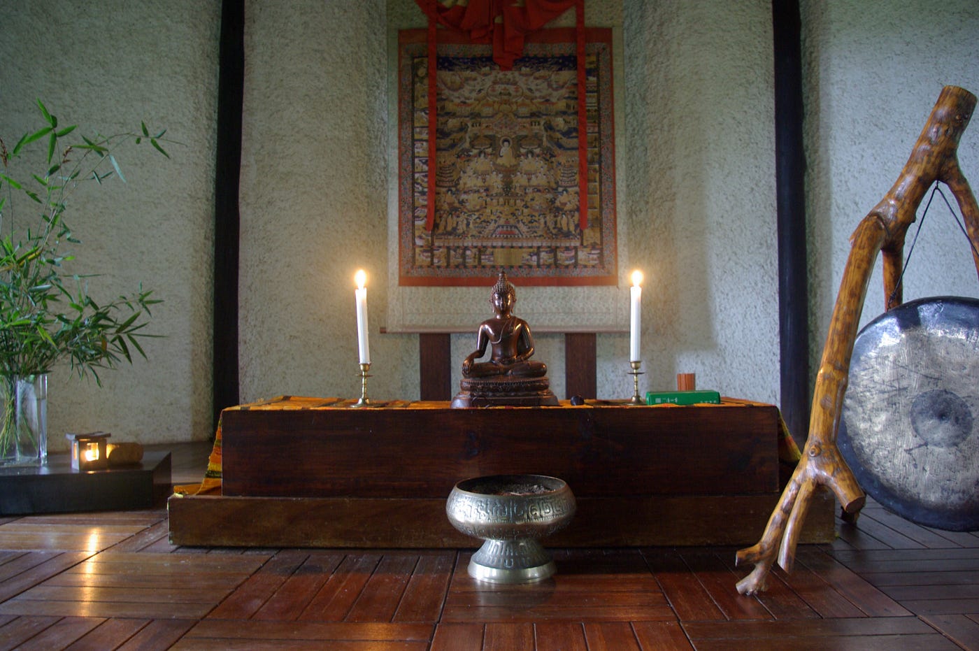 The meditation hall where one sits under thatch and can be still with the valley sounds.