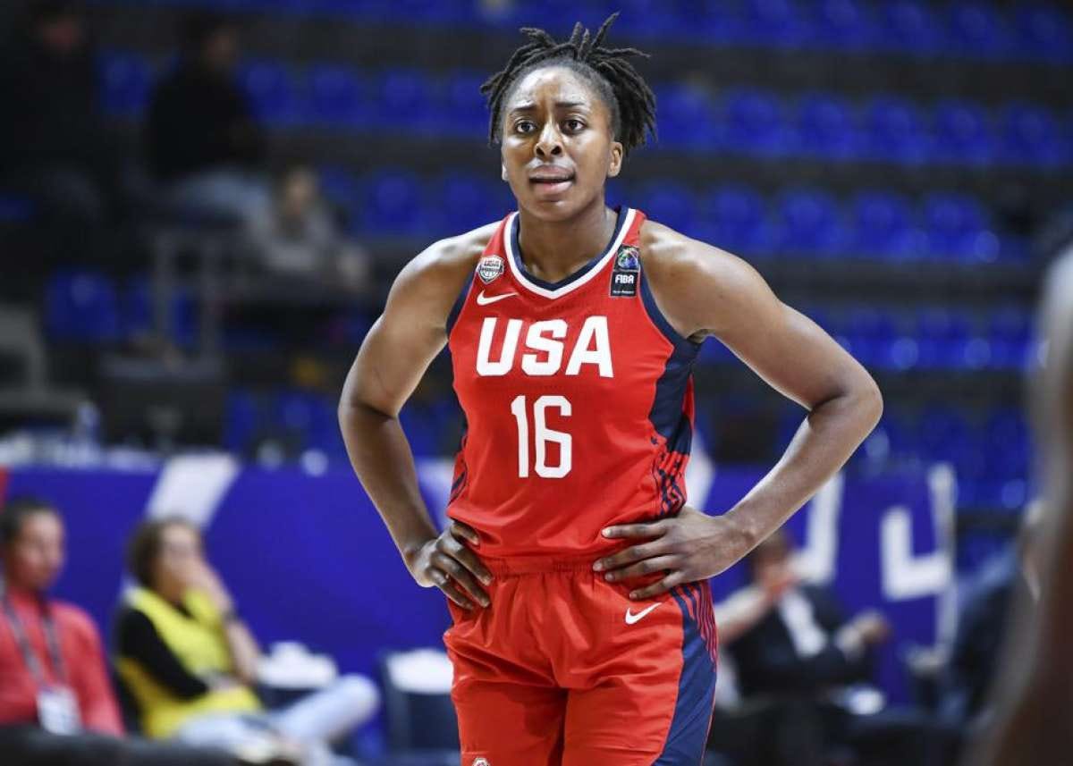 Passing The Roses: Nneka Ogwumike, by Nick Andre