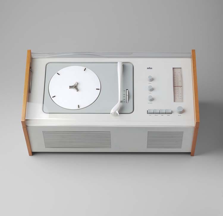 Dieter Rams: 10 principles of Good Design applied to UX design | by Luis |  UX Collective