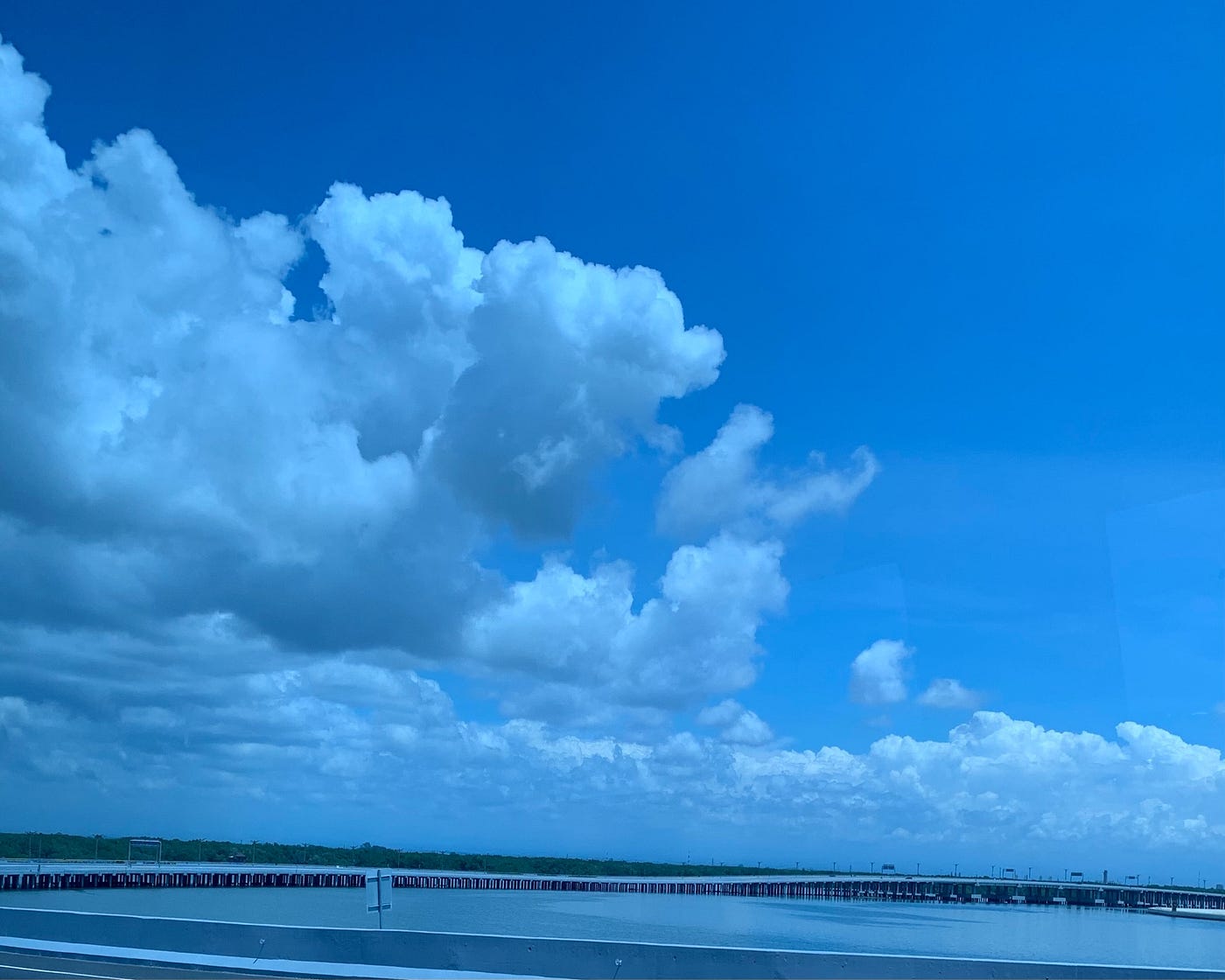 Biru