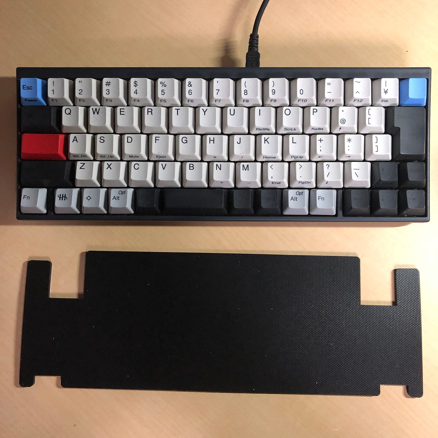 HHKB professional2（吸振マット貼付済＋キーキャップセット付） Amazon.co.jp: Covers Happy Hacking Keyboard 専用 振動吸収