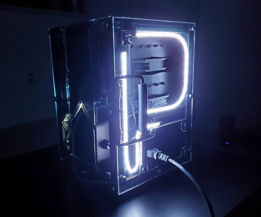 How I made a custom PC case as a Mechanical Engineer | by Paul Lee | Medium