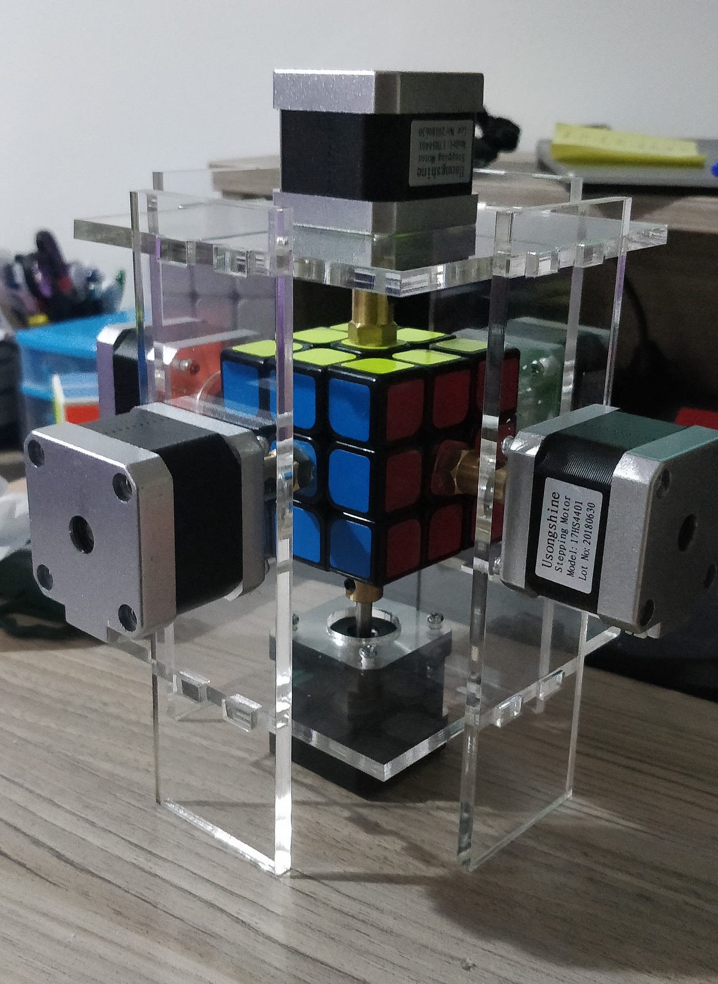 Puzzle Cube of Plexiglas