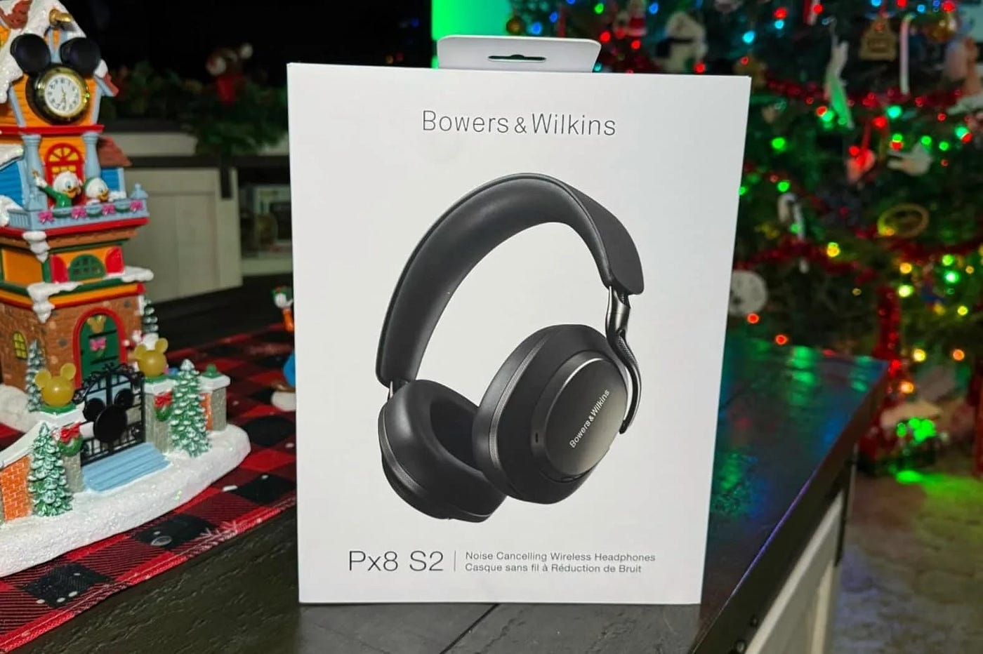 Bowers & Wilkins Px8 S2 REVIEW Premium Over-Ear Headphones with