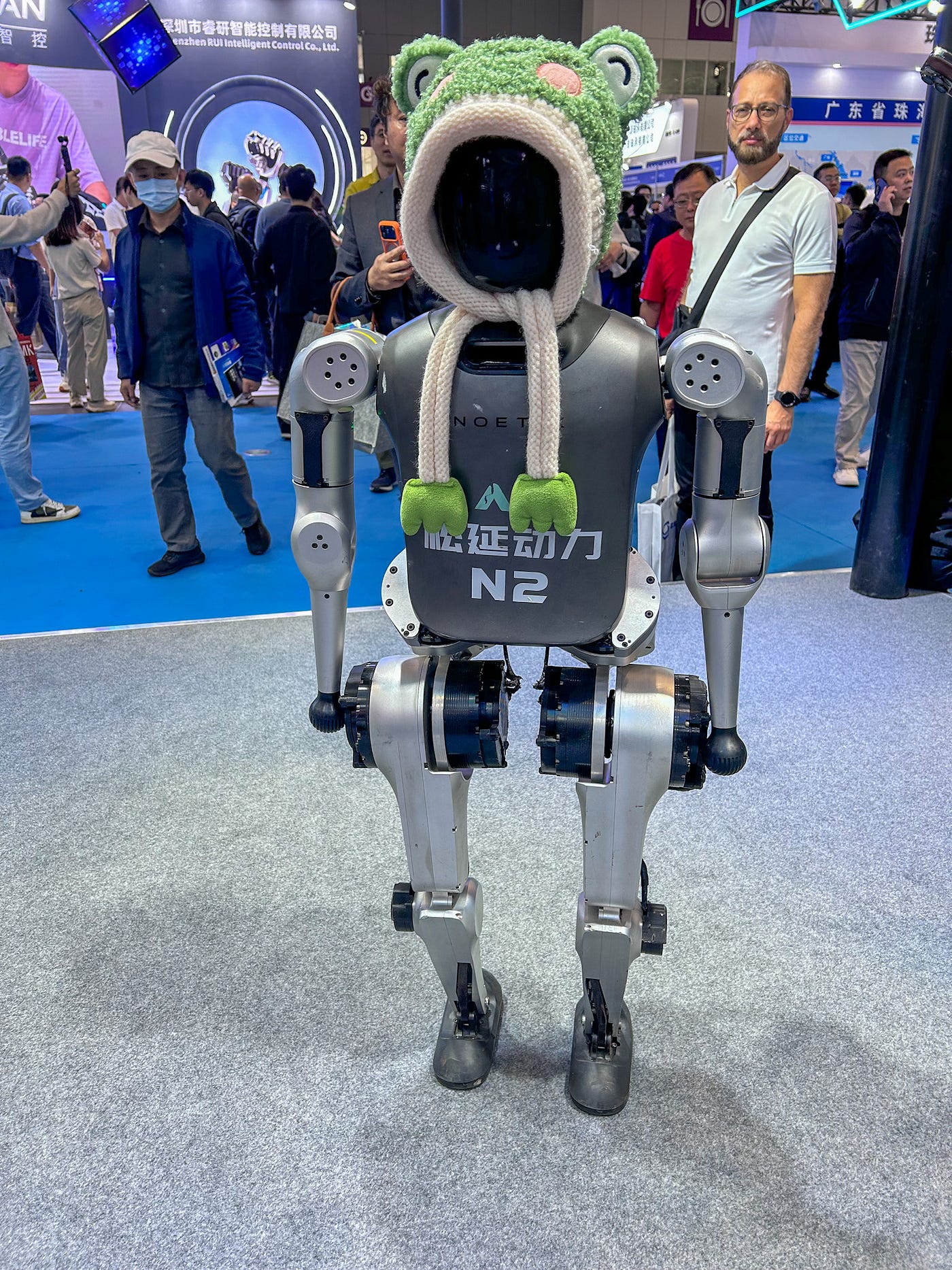 China Hi-Tech Fair 2025 — 中国テクノロジーの最前線 | by Takuya