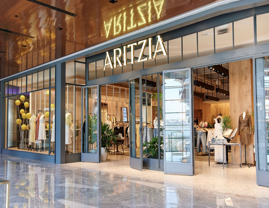 Aritzia's 'gathering places' thrive in tough retail space