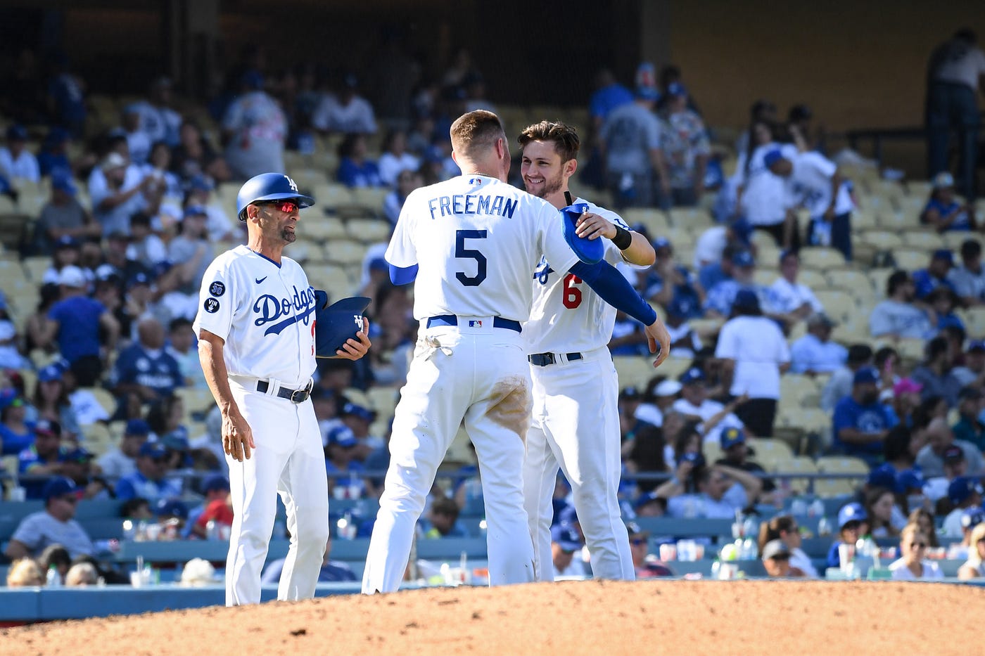 Final score: The Dodgers win 111 games in 2022, by Cary Osborne