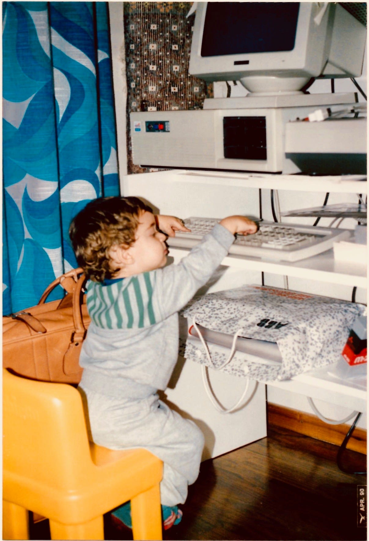 How To Draw Mickey Mouse In Python