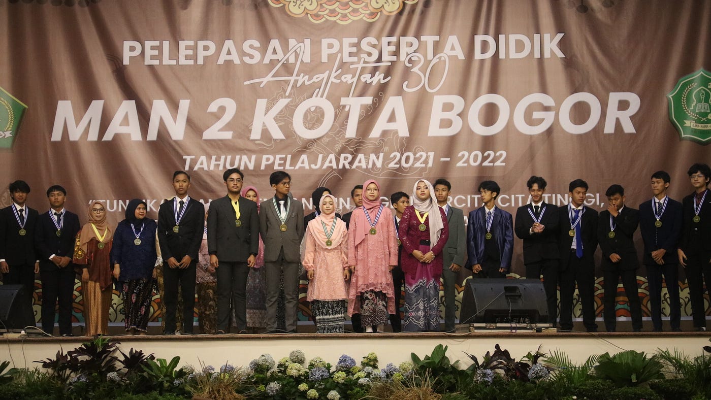 Para wisudawan/wisudawati angkatan 30 MAN 2 Kota Bogor.