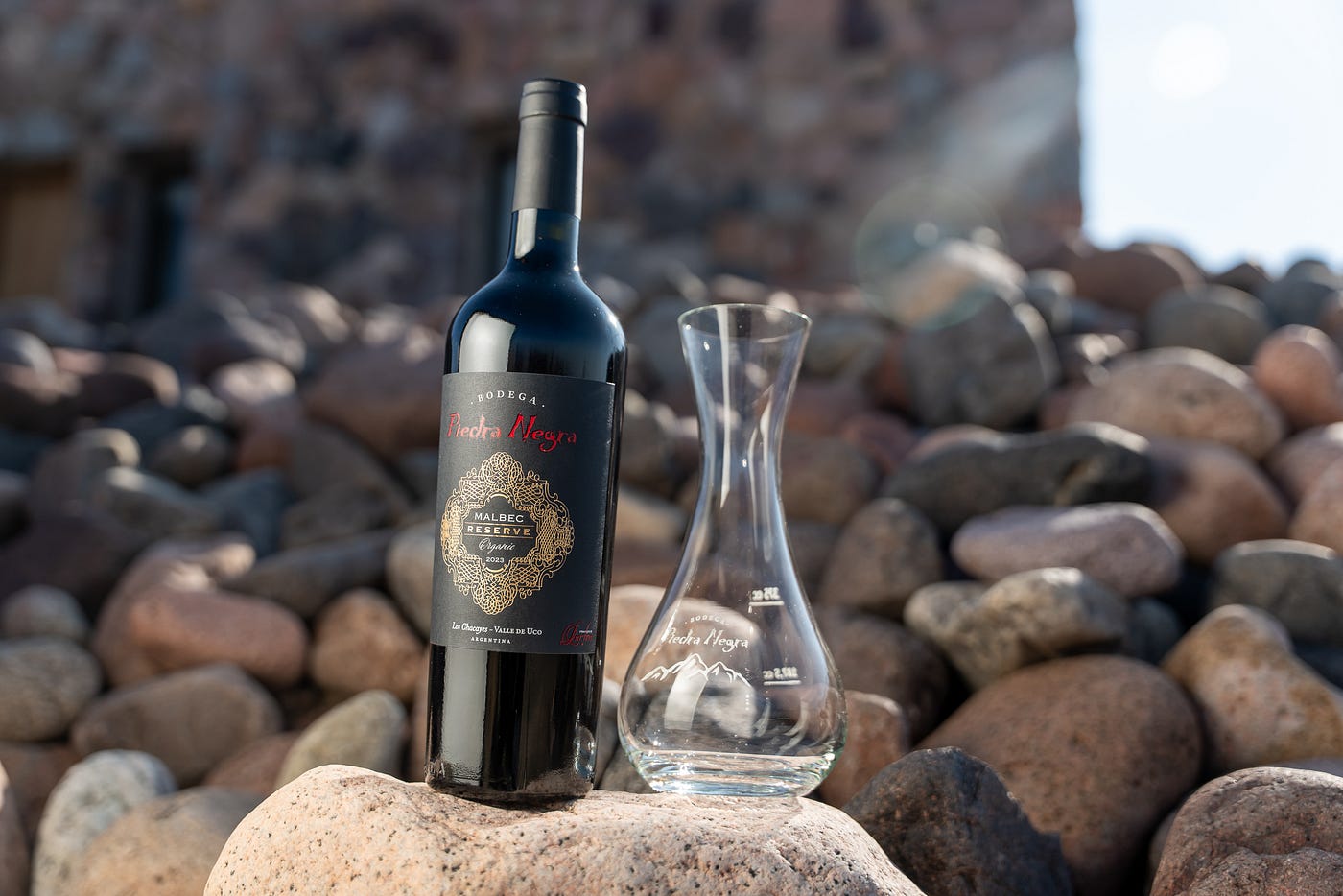 Bodega Piedra Negra festeja el Día del Malbec con una nueva añada y edición Magnum de su Reserve…