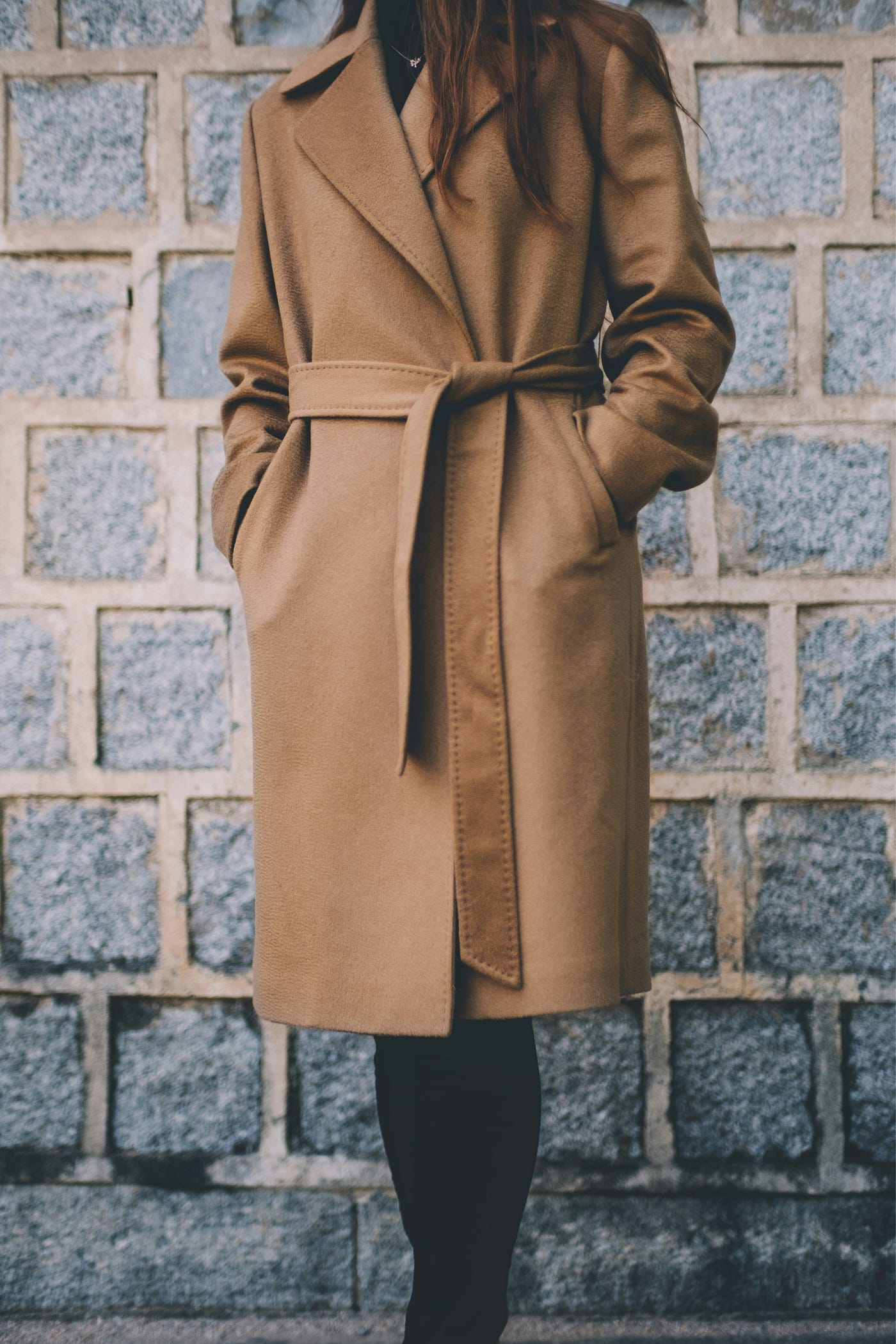 A well-chosen coat isn’t just a winter necessity — it’s a style statement that keeps you warm and…