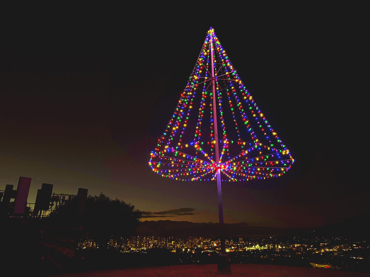 Kicking off the holiday season in Kaimuki! | by Hawaiian Electric