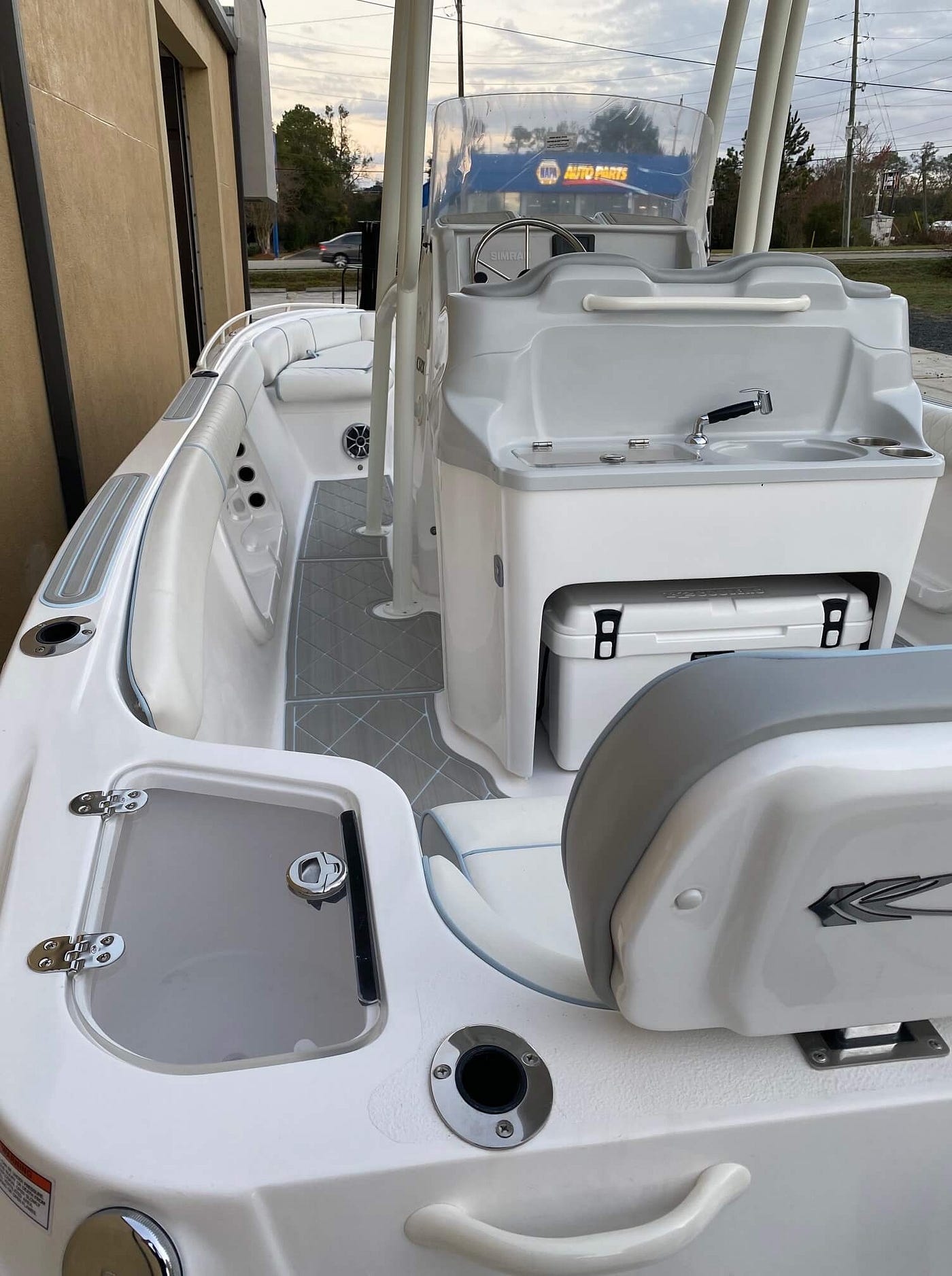 Choosing the Right Center Console Boat for Offshore Adventures in  Jacksonville's Coastal Waters | by Adamec Marine | Medium