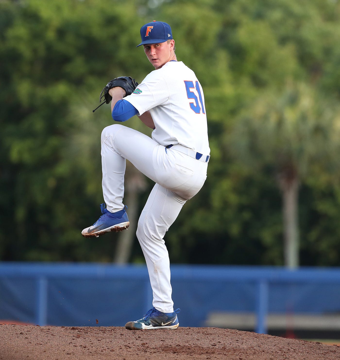 Royals Sign First-Round Pick Brady Singer, by Nick Kappel