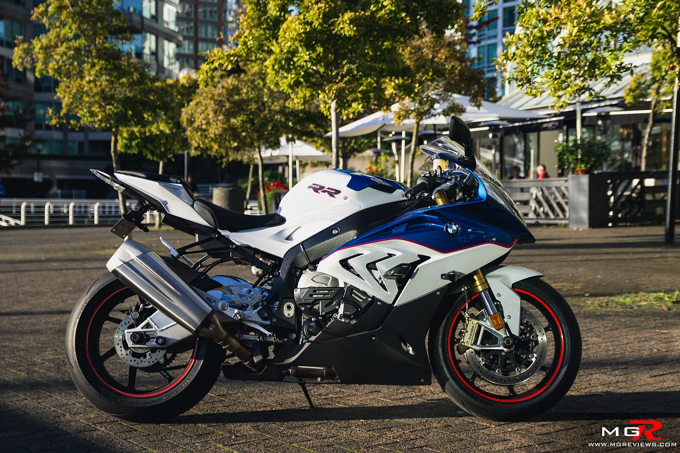 Review: 2016 BMW S1000RR. by: Mike Ginsca, MGReviews.com, by Mike Ginsca