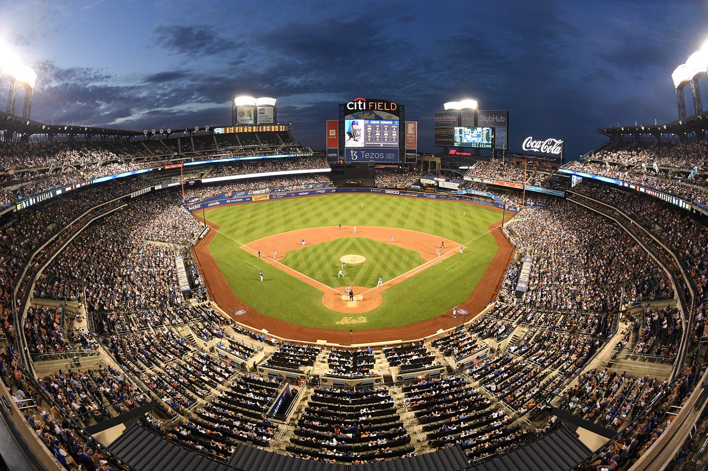 Mets players are giving their fans a thumbs down