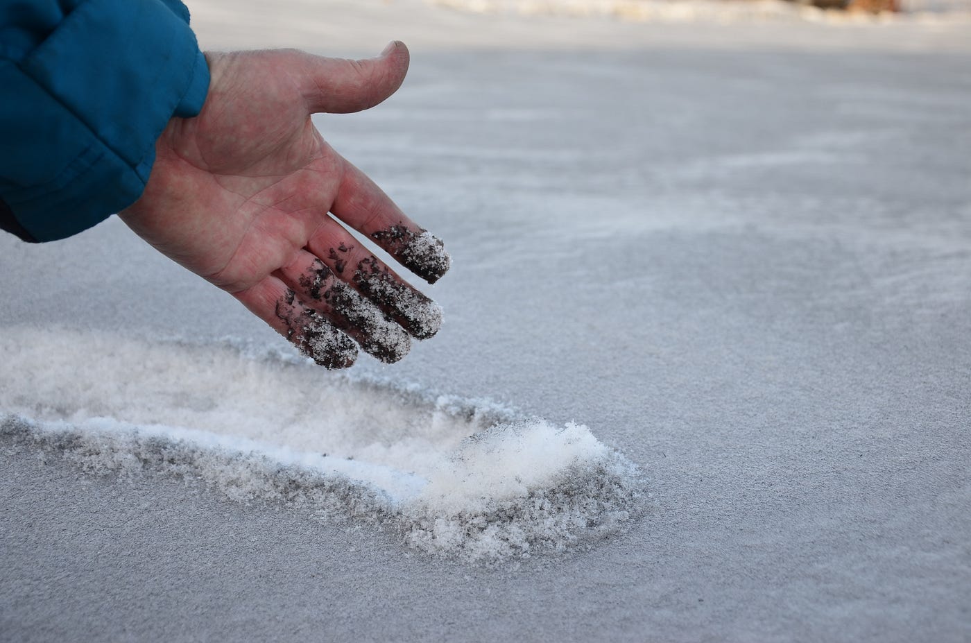 сажа загрязнитель. влияние пыли на природу. сажа на снегу. загрязнение воздуха. заболевания которые вызывает загрязненный воздух.