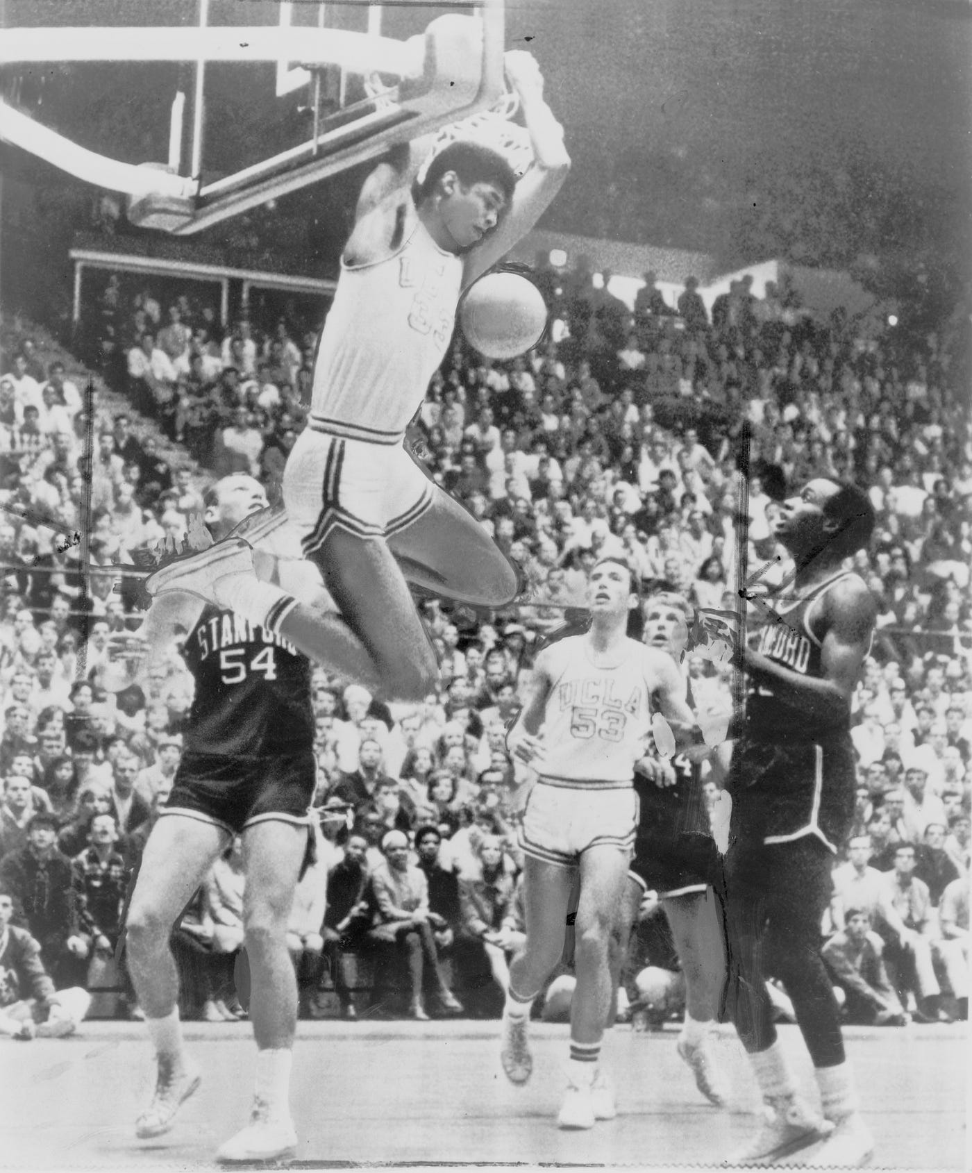 1967 Lew Alcindor Signed UCLA Basketball Program. The career