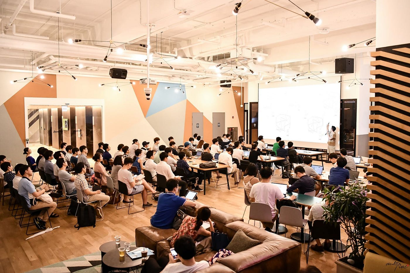 한국블록체인비즈니스연구회 공식 리서치팀 운영을 시작합니다.. 안녕하세요, 한국블록체인비즈니스연구회(Kblock)를 운영하고 있는… |  by 케블리 | Medium