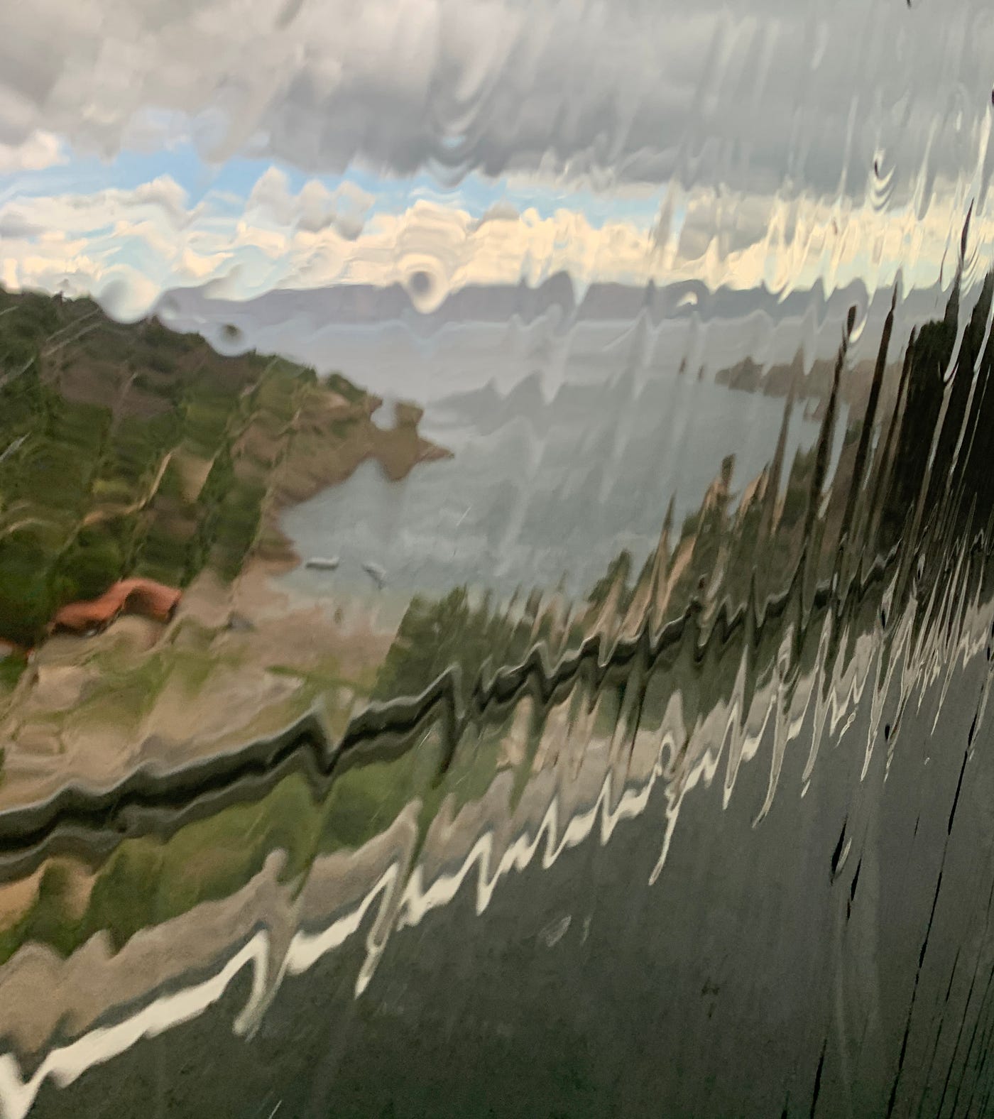 Through the bus window. Author photo, iPhone X.