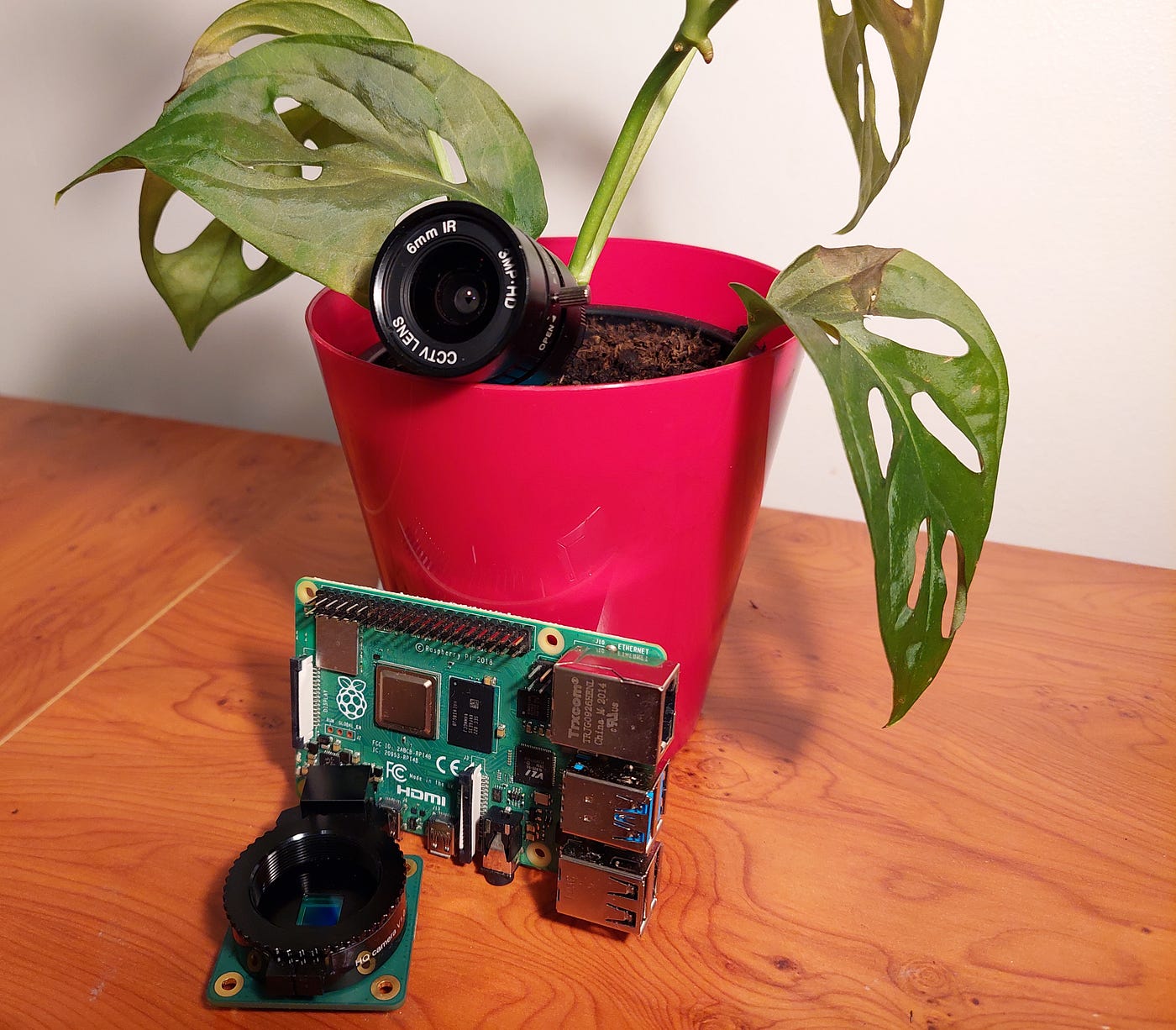 Headless Raspberry Pi HQ camera setup and focusing | by Eric Bezzam | Medium