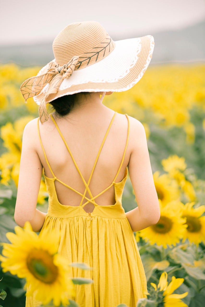 Embrace Spring Elegance: Top 5 Easter Fashion Ideas for 2024
