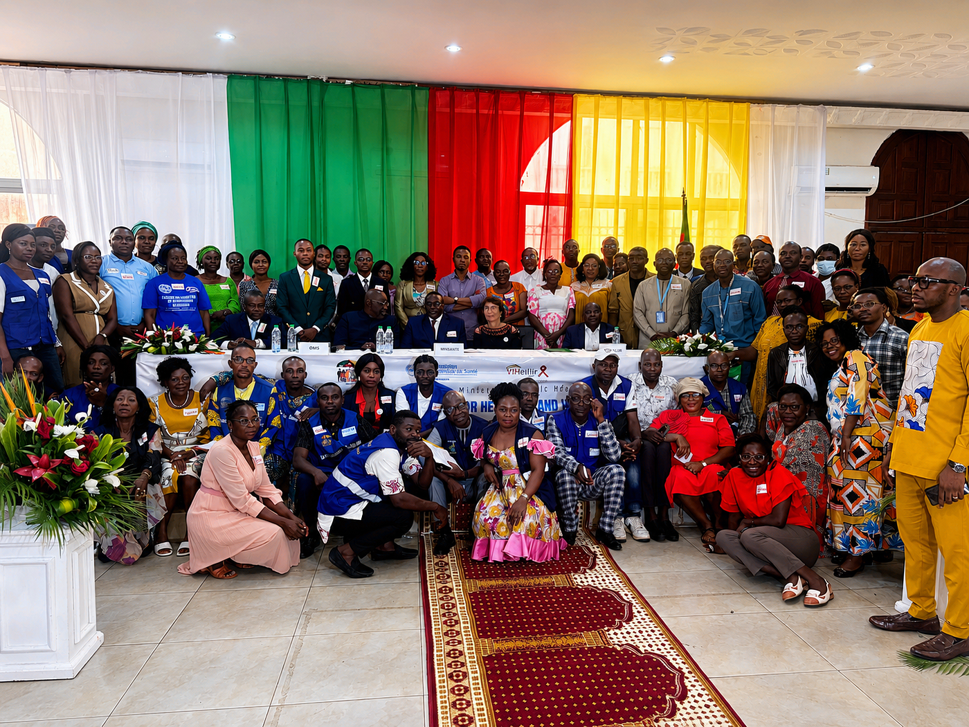 FOCUS PROJET VIHEILLIR : Forum communautaire au Cameroun, la communauté au coeur des soins de santé…