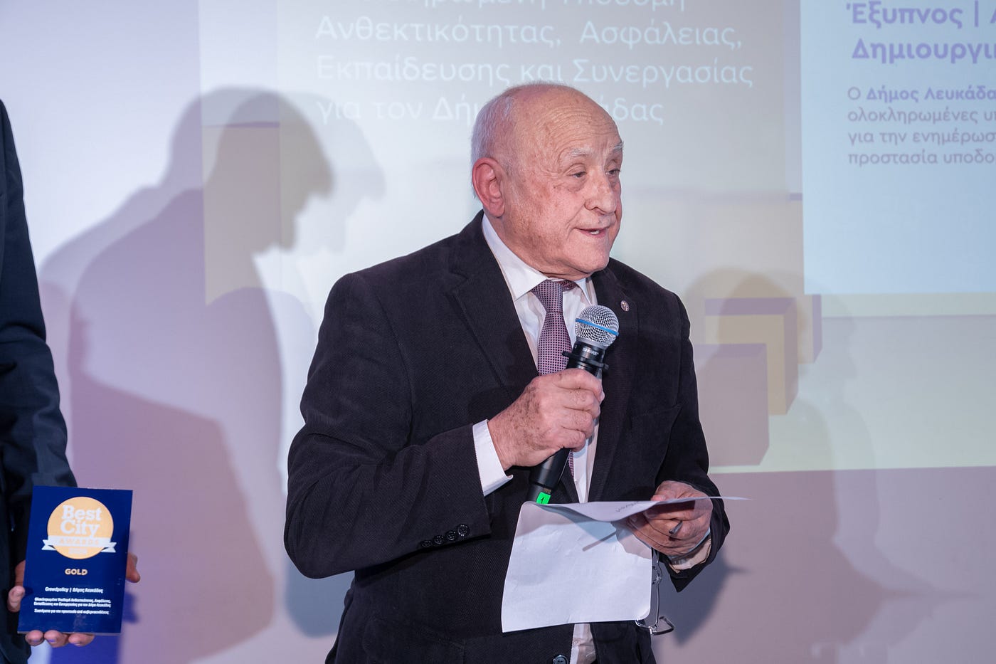 Ο Δήμαρχος Λευκάδας, ο κ. Ξεκοφών Βεργίνης