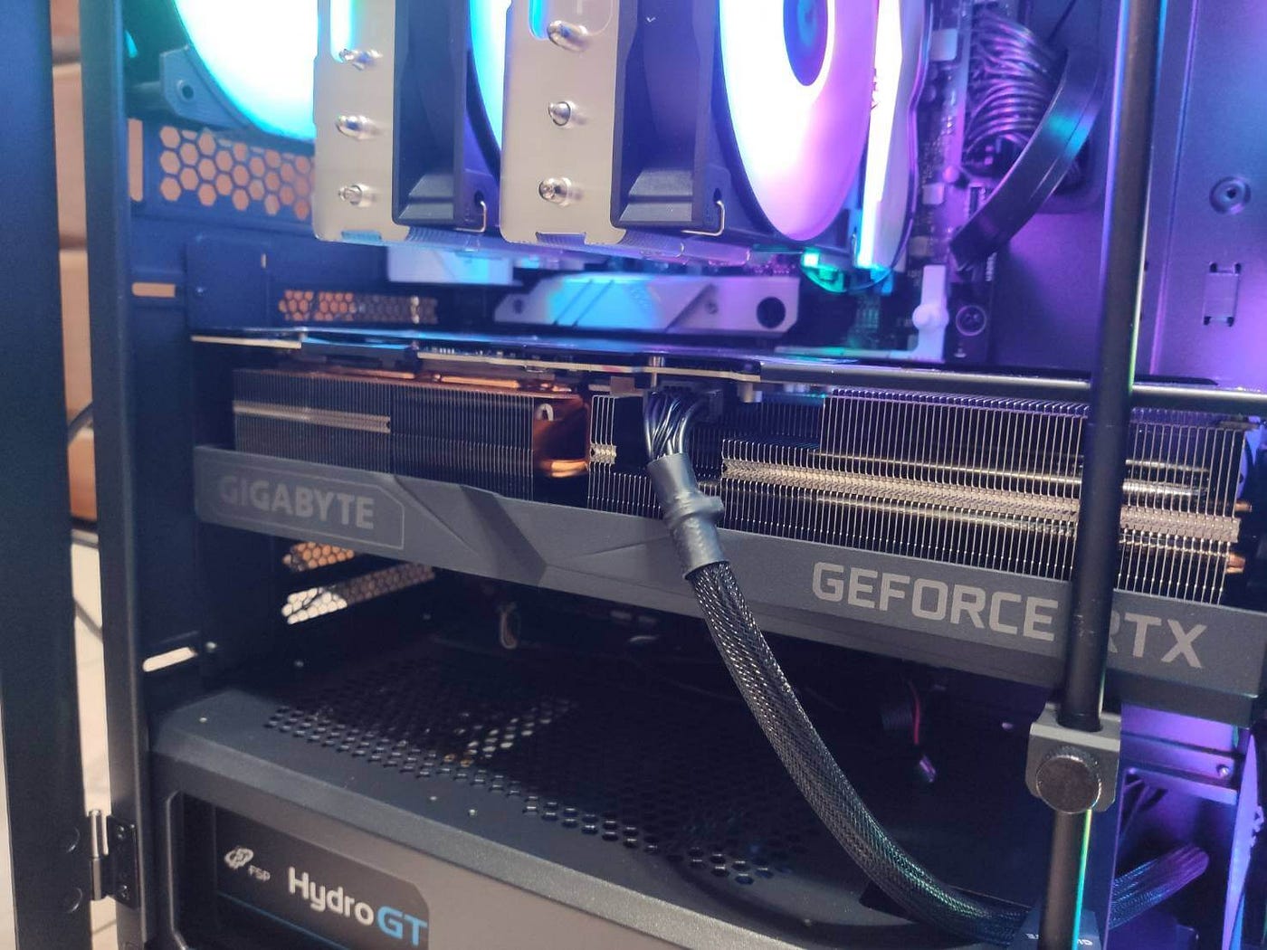 新手自己配電腦— 64k 跑遊戲+ 深度學習用桌機. 原文：https://jackchen890311.github.io/Webs… | by  Jack Chen | Medium
