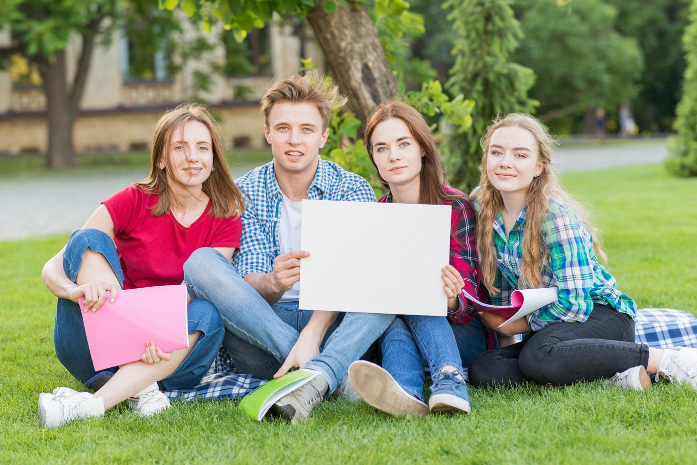UVA Darden MBA Essays, Deadlines, Class Profile (2024–2025)