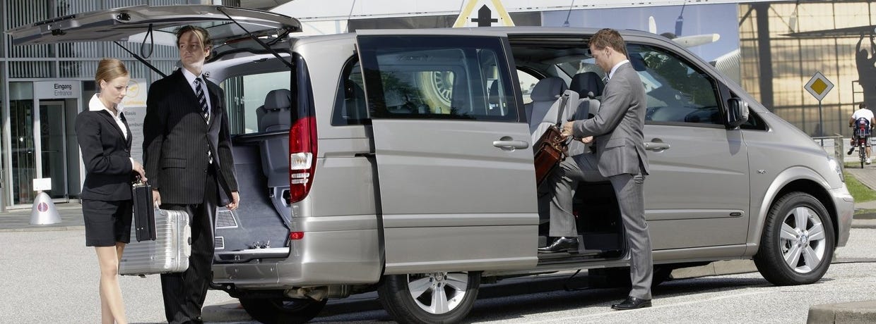 Safe and Reliable: Advantages of Hiring a Minibus for Group Trips | by Bryan Adam | Medium