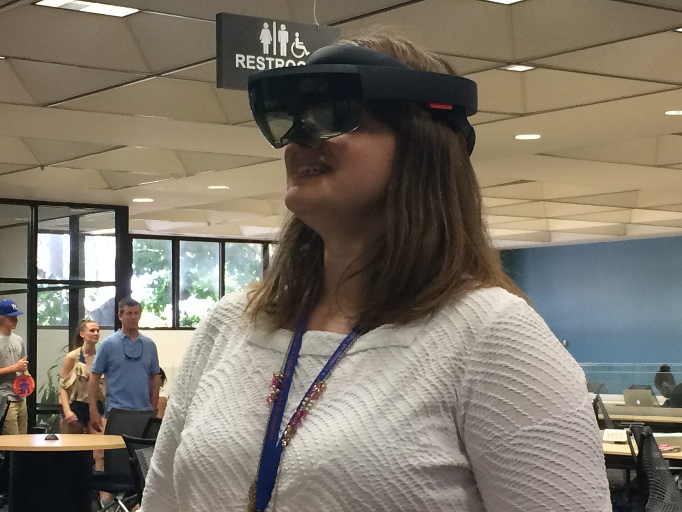Virtual Reality in the Libraries: Augmented Reality | by Samuel Putnam |  Medium
