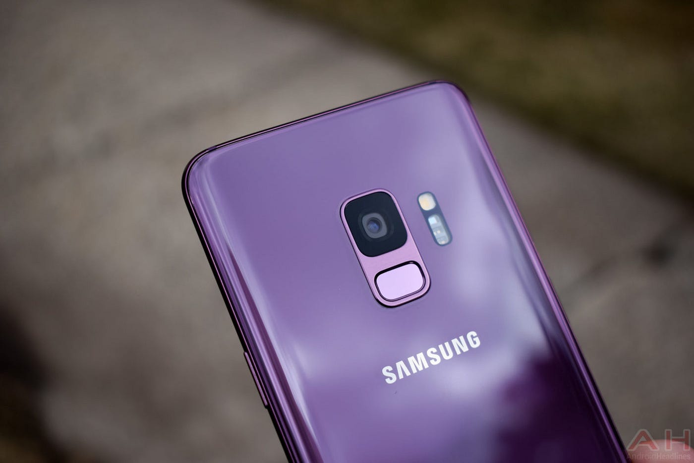 Samsung Galaxy S9 Hits Canada In Titanium Gray, Lilac Purple | by Prateek  Attigeri | Medium