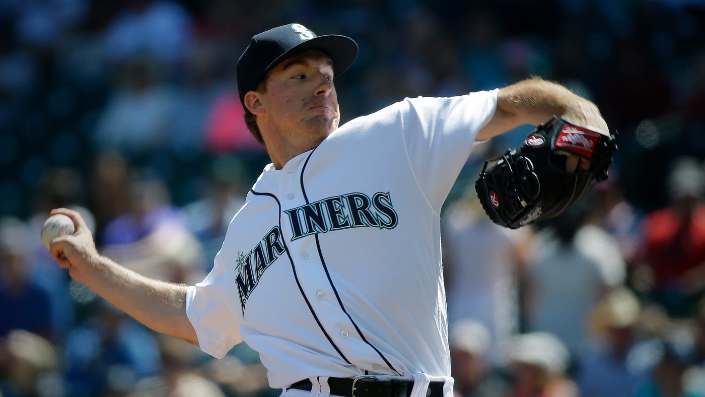 Mariners Recall RHP Andrew Moore from AAA Tacoma