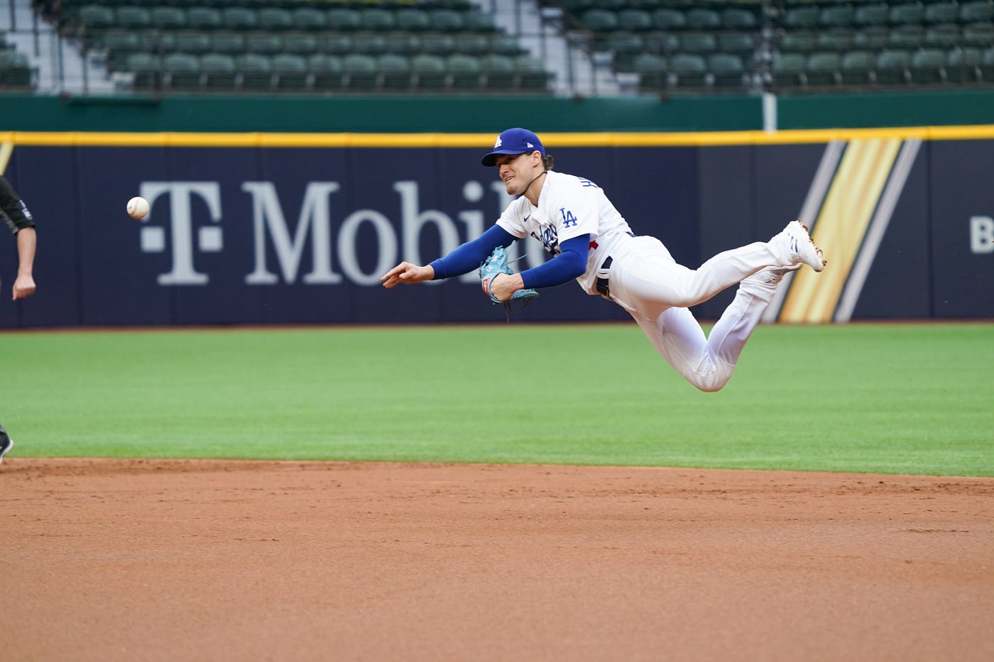 Dodgers' shortstop Corey Seager looking strong during drills - Salisbury  Post