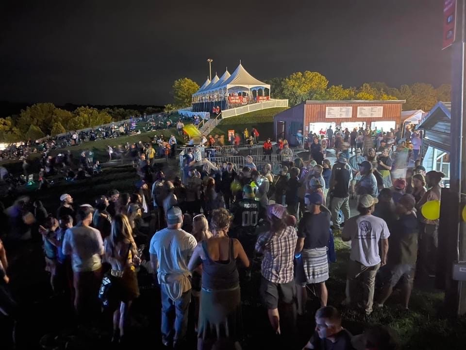 Sober tailgate party before Vikings-Packers game