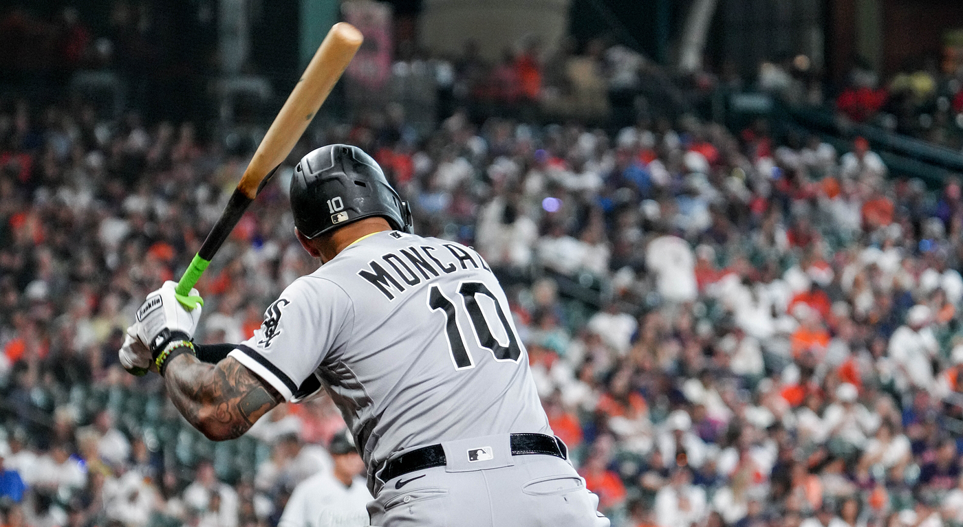 White Sox pounded 21-5, settle for series split with Astros