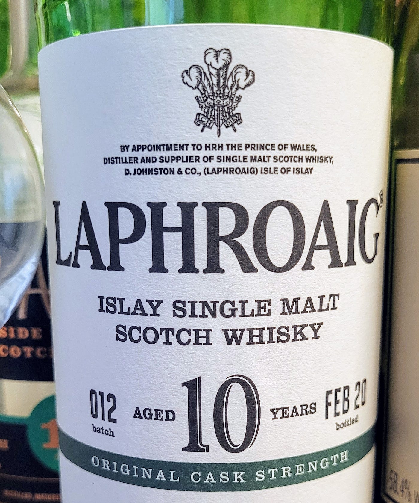 Laphroaig 10-Year Islay Single Malt Scotch Whisky Review