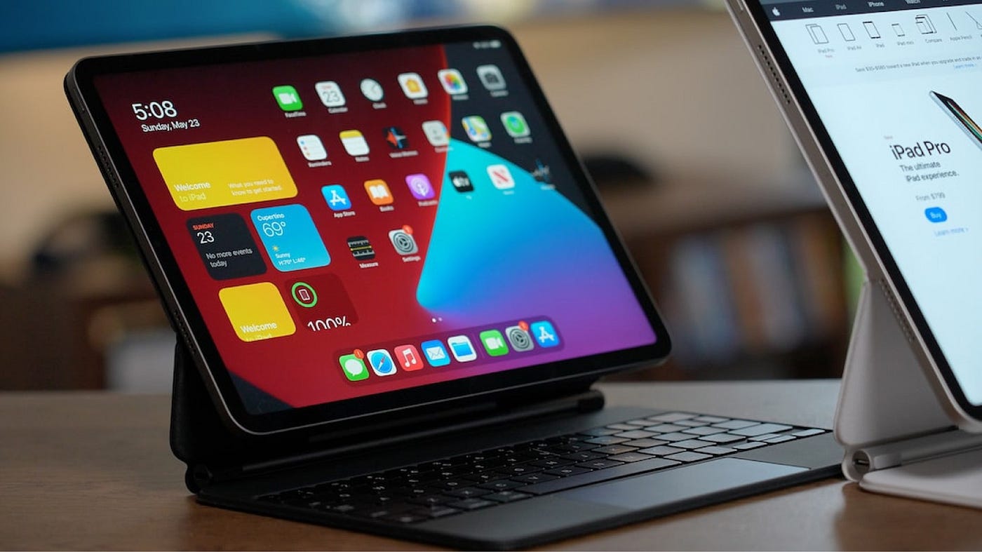 Is the 12.9” M2 iPad Pro Worth Buying? - Mark Ellis Reviews