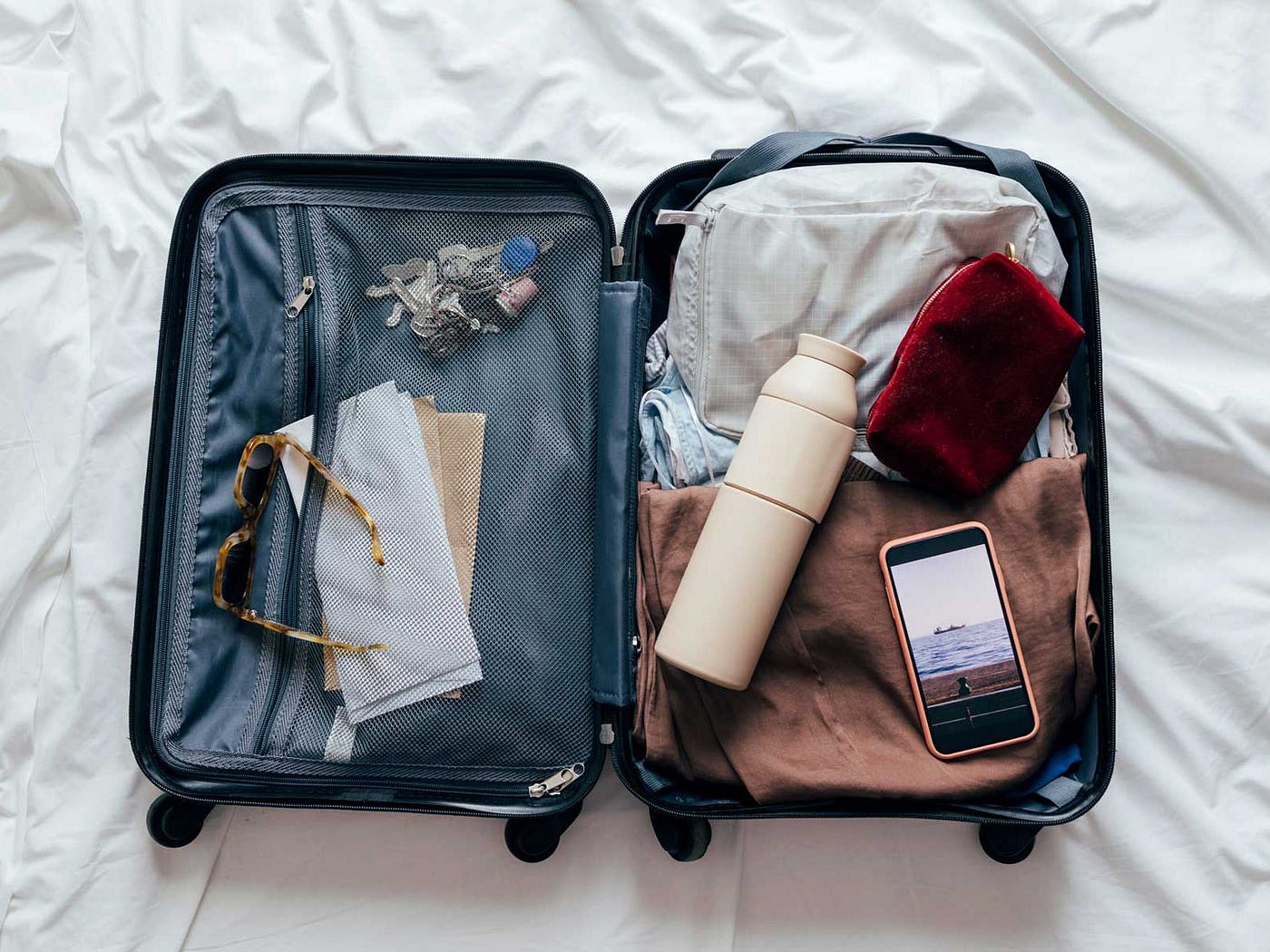 How to Pack Light for Traveling