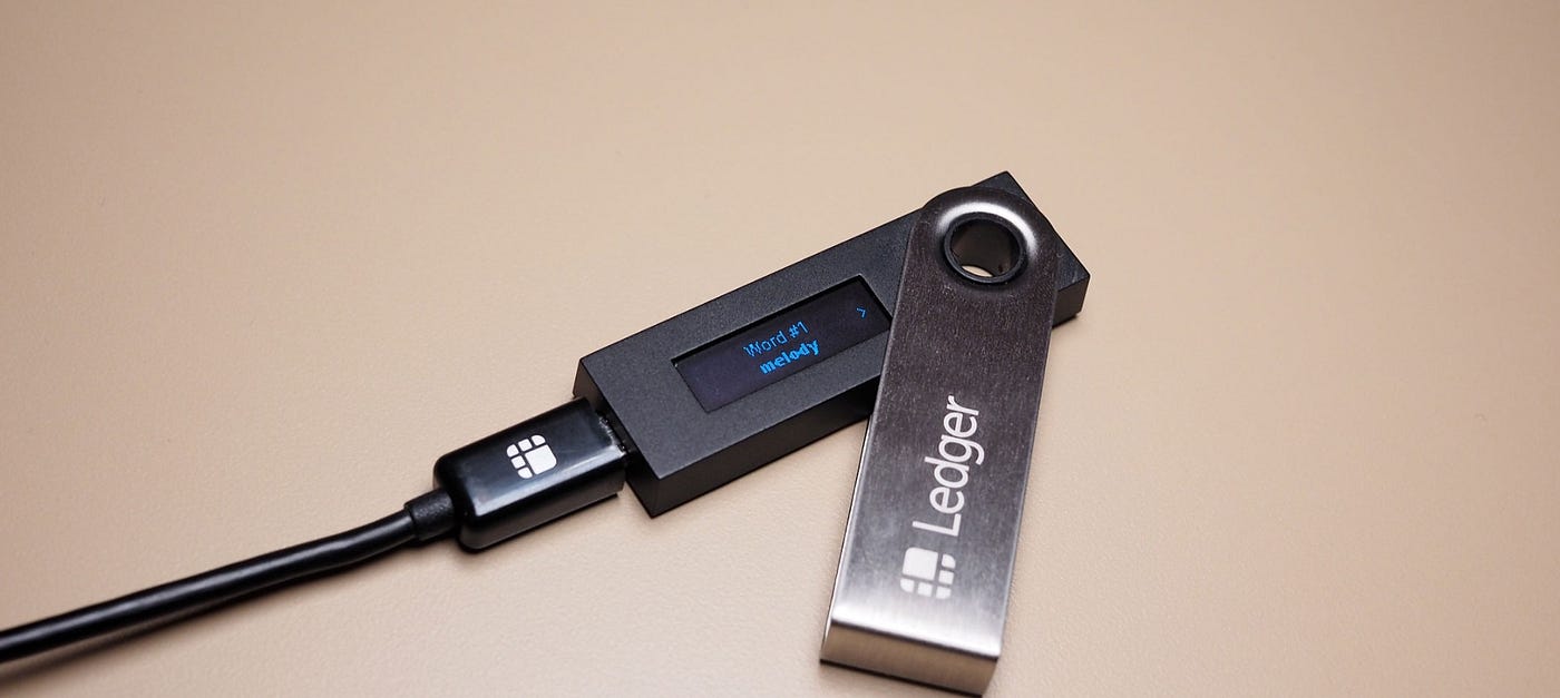 이더리움 거래를 위한 Trezor, Ledger Nano 하드웨어 월렛 2종 사용 | by knil nissim |  RayonProtocol | Medium