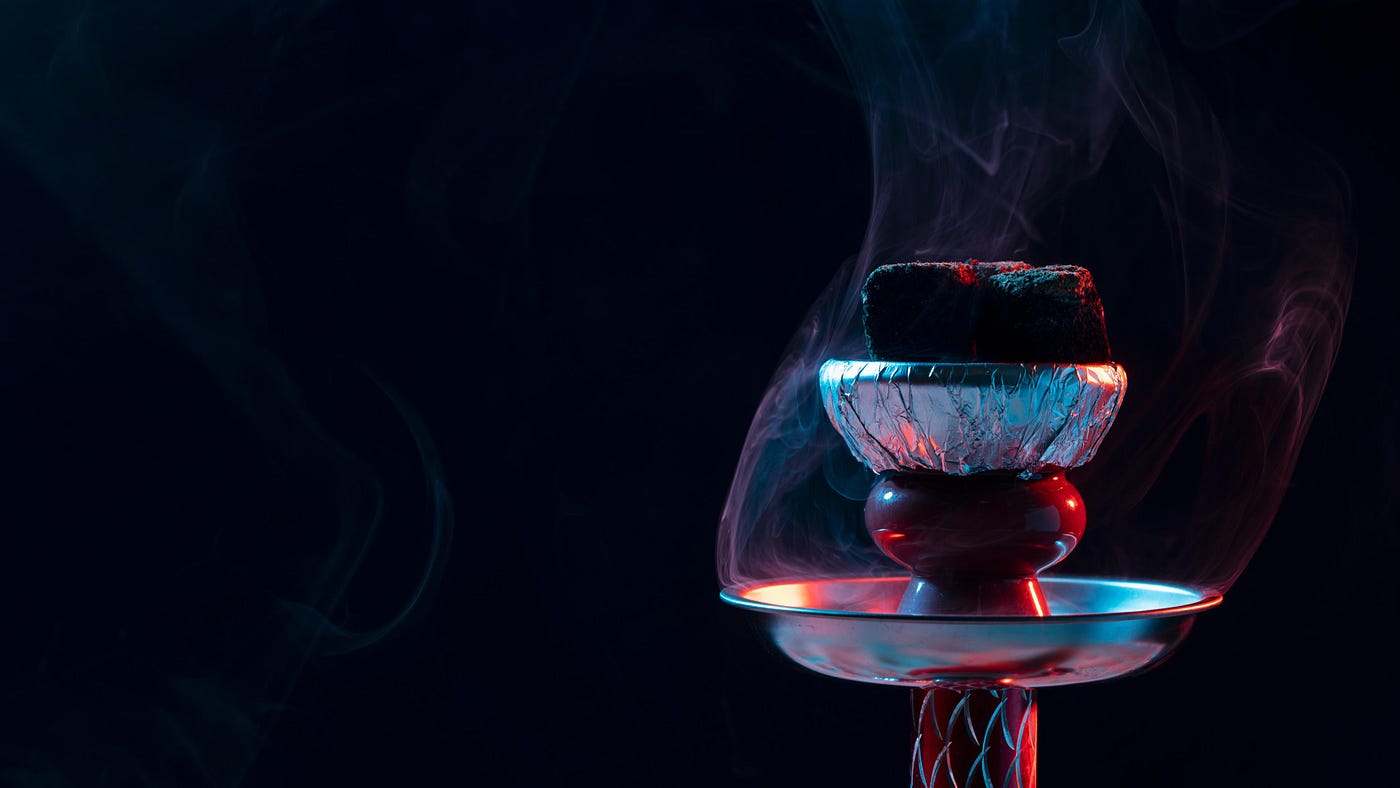 What Are the Best Shisha Cafés to Visit in Abu Dhabi for a Relaxing Evening?