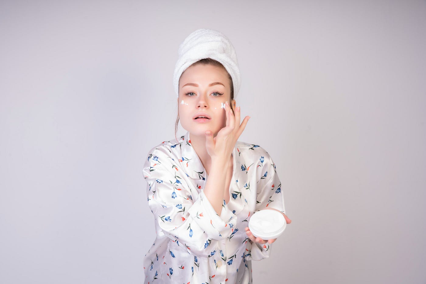 Top Moisturizer for Oily Skin in Bangladesh — Non-Comedogenic Picks