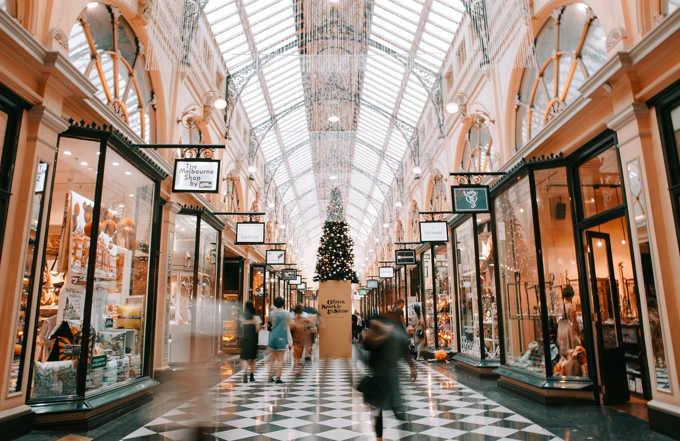 Selfridges Department Store Interior, Louis Vuitton Shop Stock