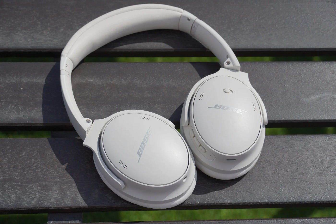 Bose QC45 Review: Noise Canceling Excellence With Incremental Improvements, by Adilnayyab