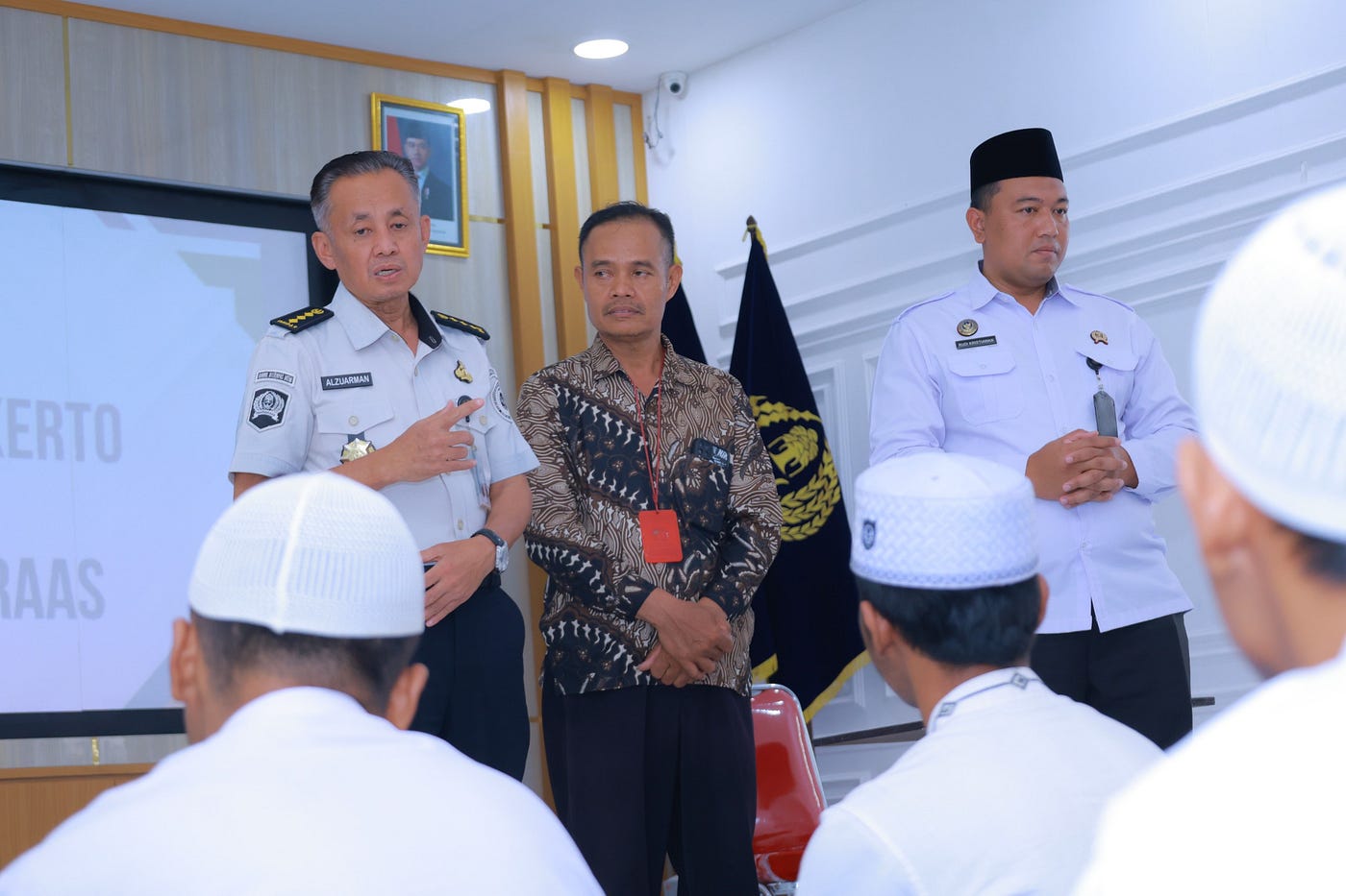 Kabid Pelayanan dan Pembinaan Kanwil Ditjenpas Jatim Tinjau Langsung Kegiatan PKBM Lapas Mojokerto