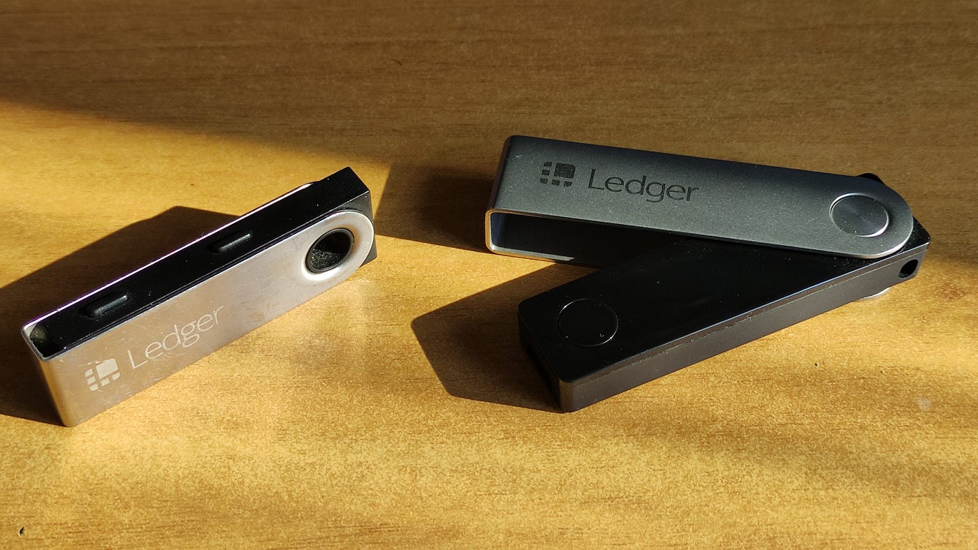 Ledger Nano S Vs. Ledger Nano X: the final independent review. | by  mlnzigzag | CryptoStars | Medium